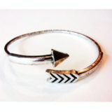 Twisted Arrow Bangle - Image 2
